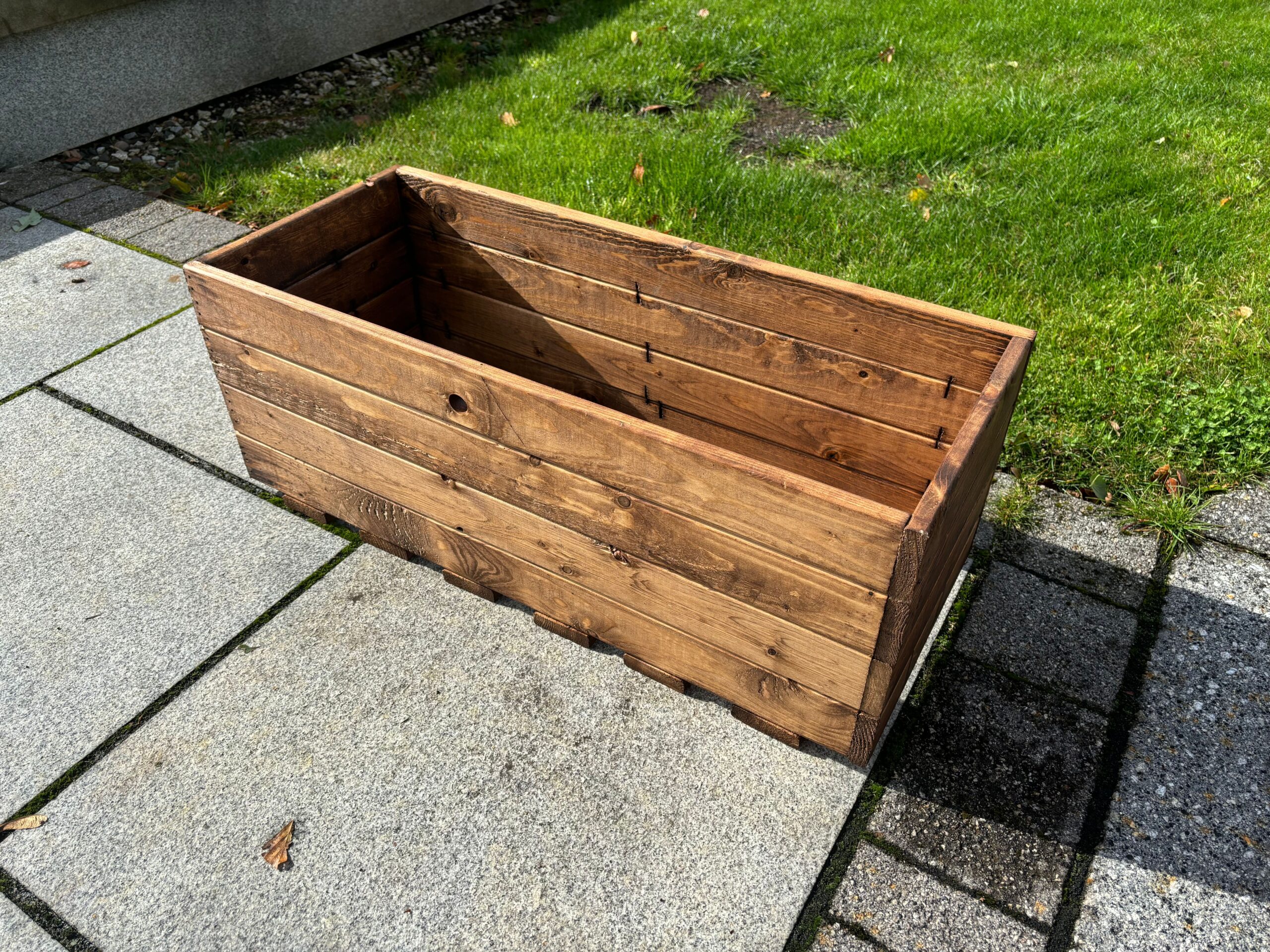 Open Trough Planter. New open style design. - Image 4