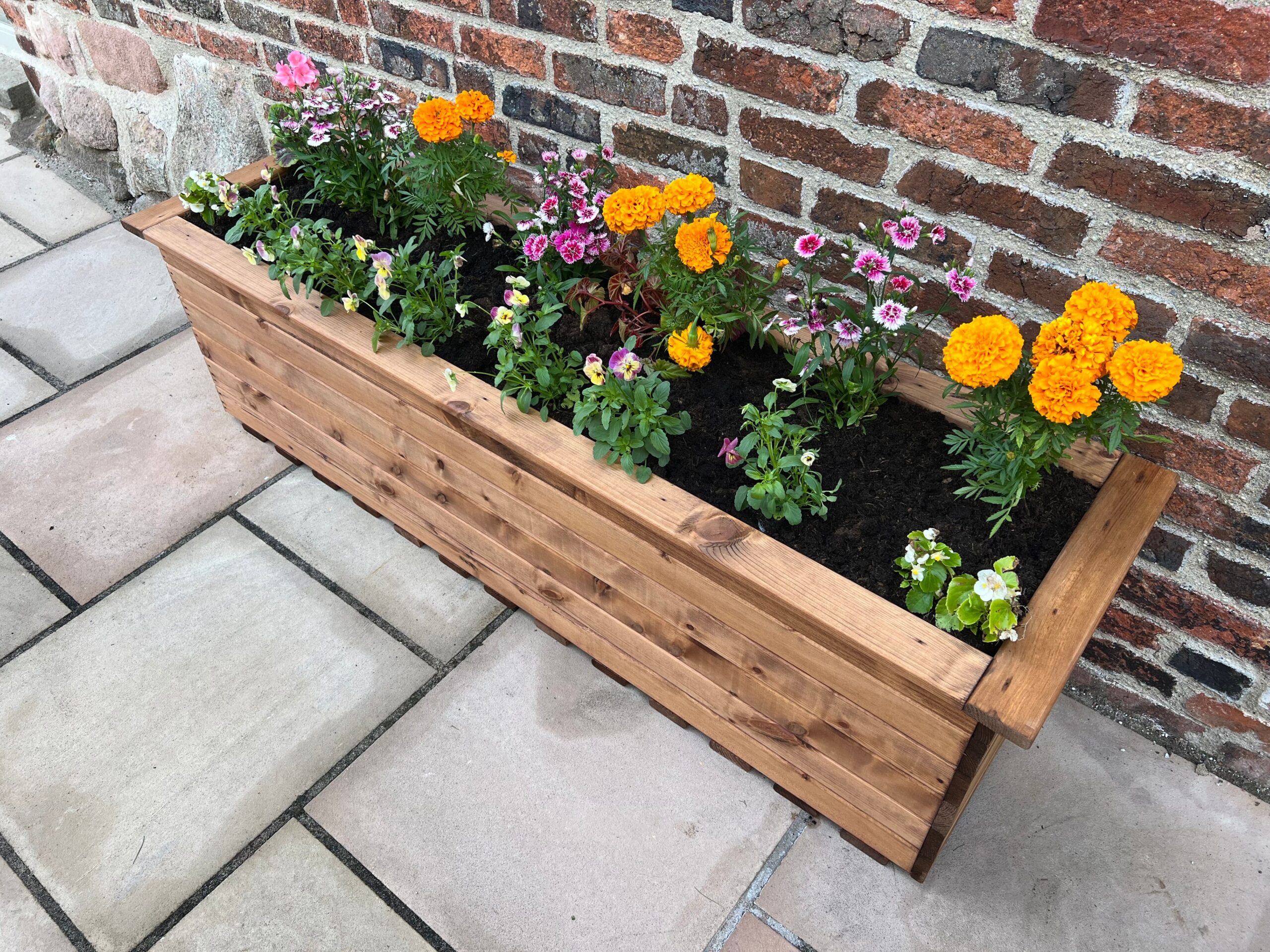 WILLOUGBY TROUGH PLANTER. - Image 4
